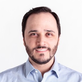 Dr Patricio R Estévez-Soto